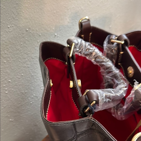 LAST CALL for this Dooney & Bourke Gray Croc-Embossed Shoulder Bag NWT - Picture 10 of 12